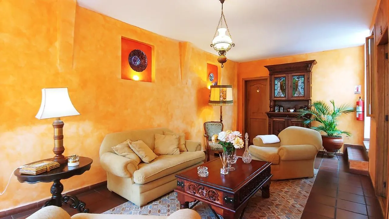 Hotel Boutique Casa Montalvo Cuenca 3*,